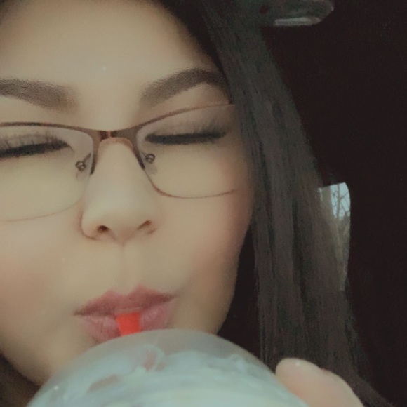 Meet your Posher, Tameika - Picture 1 of 1